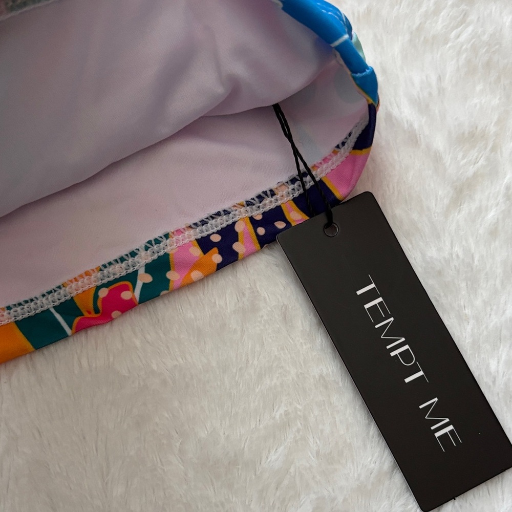 Fun & Colorful One-Shoulder Asymmetrical swimsuit top in Bright Tropical Design - Picture 3 of 7